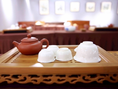 千萬別做兼職茶藝師，女人學(xué)茶藝好嗎？