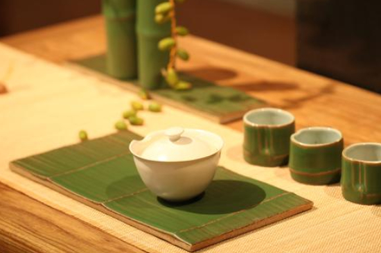 綠茶碧螺春怎么泡簡(jiǎn)易步驟，沖泡碧螺春的十二步驟口訣