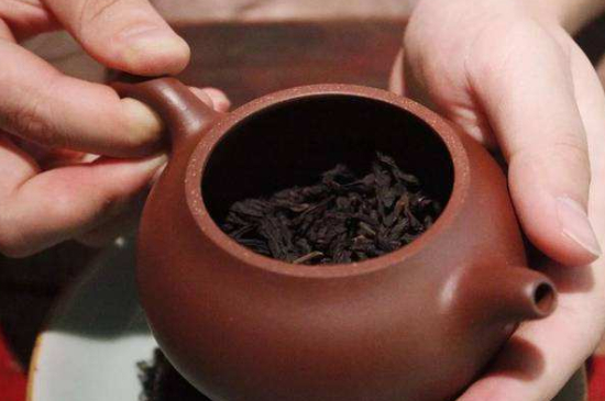 什么泥料的紫砂壺沖泡肉桂，武夷巖茶肉桂用哪種紫砂壺好？