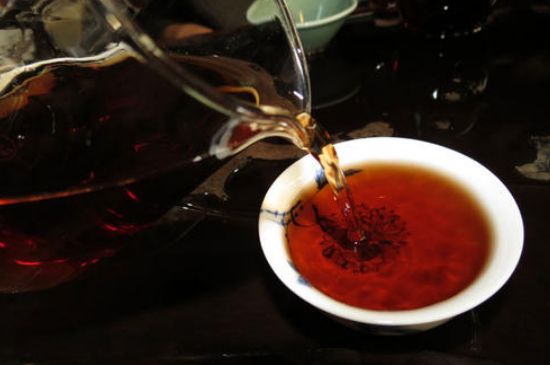 茶葉為什么不能亂送人，買(mǎi)茶葉一次送一盒還是兩盒