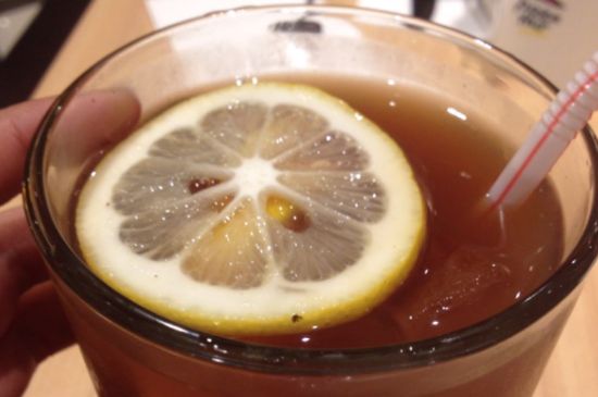 紅茶檸檬水的正確泡法，自制檸檬紅茶的做法竅門