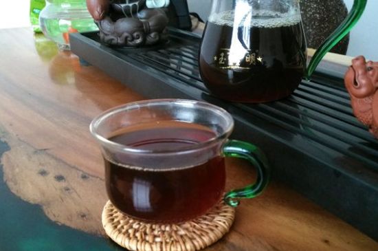 正常下一斤茶葉能喝多久，一個人一般一個月喝多少茶葉