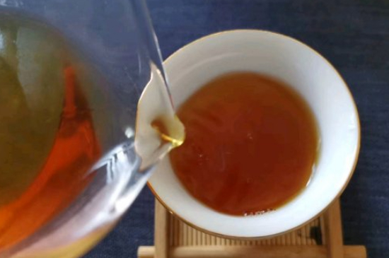 普洱茶十大學(xué)費(fèi)茶排名，吉普H是學(xué)費(fèi)茶？