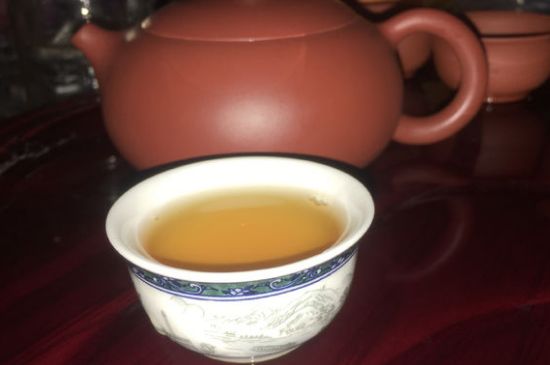 200一斤的茶葉算不算好，兩百一斤買的是中低檔茶