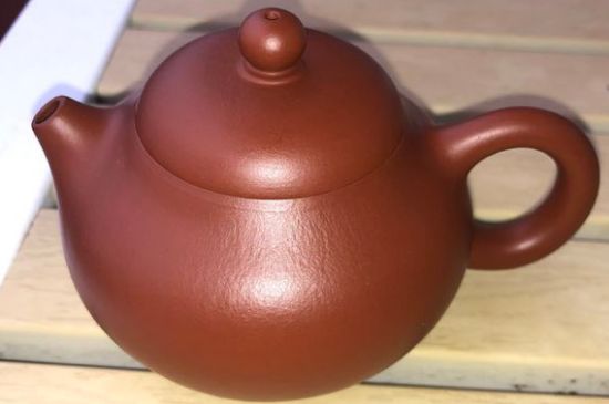 手工紫砂壺和模具壺有什么區(qū)別，快速鑒別手工壺模具壺