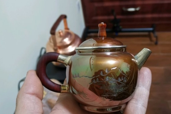 常見的七大材質(zhì)的茶具優(yōu)缺點(diǎn)，用什么材質(zhì)的茶具泡茶最好？