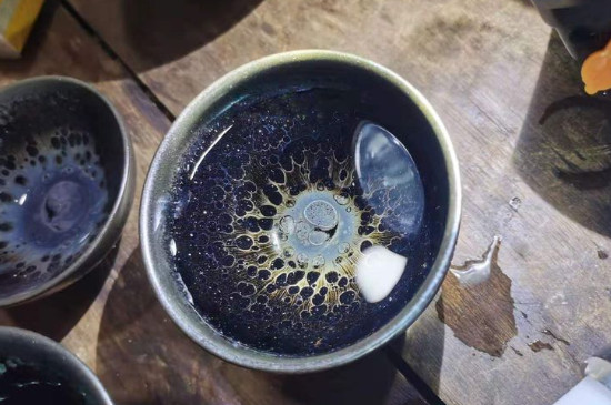 怎么鑒別建盞化學釉，真假建盞的對比與辨別