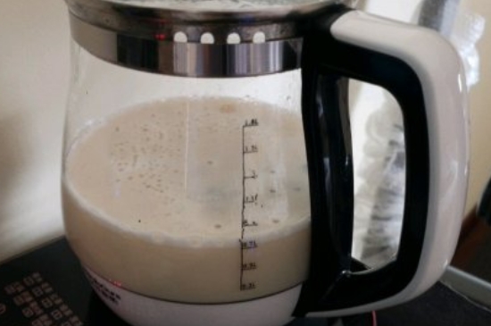 煮茶器和養(yǎng)生壺有什么區(qū)別，養(yǎng)生壺跟煮茶器哪個(gè)實(shí)用好用？