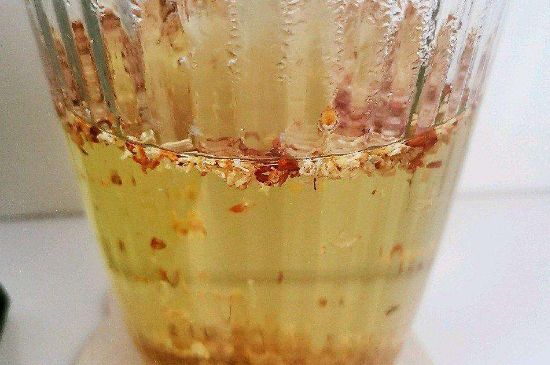 濕氣重可以喝桂花茶嗎，有濕氣的人能喝桂花茶嗎？