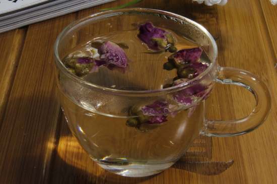 怎么判斷玫瑰花茶好不好，玫瑰花茶怎么樣鑒別