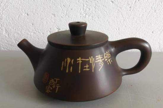 四大名陶哪個(gè)泡茶最好，中國(guó)四大名陶主要泡什么茶？