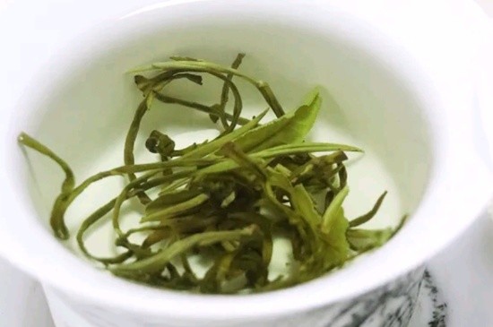 茉莉香珠跟龍珠有什么區(qū)別嗎，茉莉龍珠和茉莉香珠那個好？