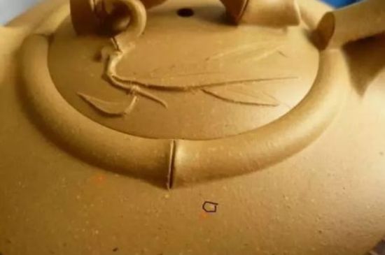 本山綠泥紫砂壺小黑點多嗎，真正本山綠泥會吐黑嗎？