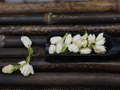 茉利花茶有什么功效作用，不適合什么人喝？