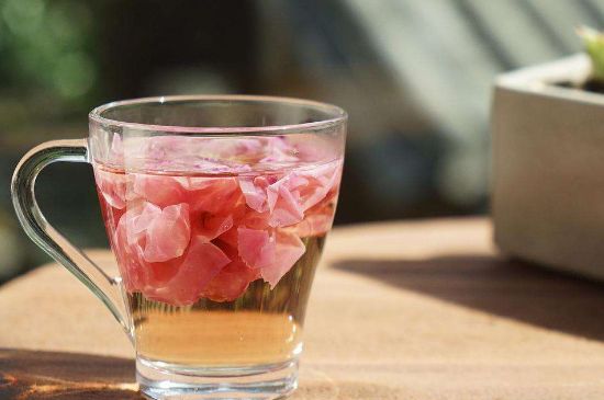 玫瑰花茶和什么搭配好，玫瑰花茶的搭配大全！