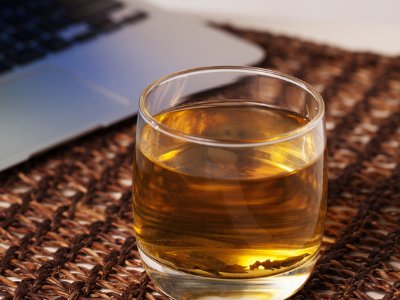 女孩喝茉莉茶的好處，茉莉花茶女生喝好嗎？