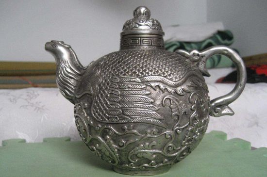 銀壺泡茶后為什么會(huì)變黑，銀壺內(nèi)膽發(fā)黑怎么辦