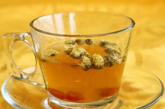 菊花茶的最佳搭配有哪幾樣，菊花茶和什么搭配喝效果好？