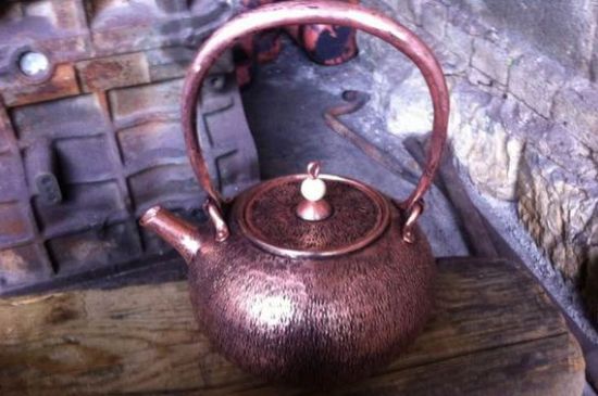 新銅壺怎么開(kāi)壺，銅壺開(kāi)壺方法步驟