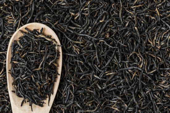 紅茶放置10年還能喝嗎，多年過期紅茶居然還能喝？