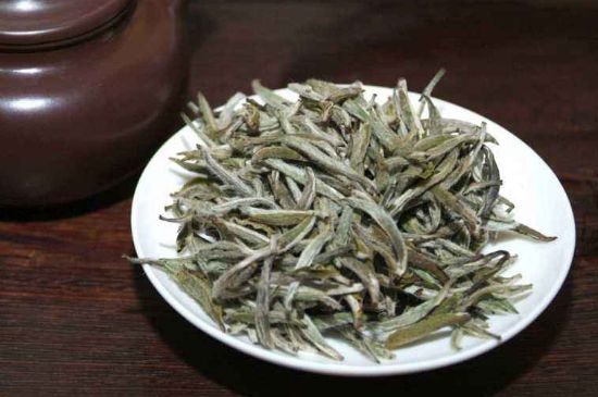 什么人不能喝白茶，白茶不宜什么人喝？