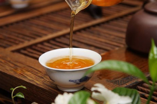 什么茶葉喝起來超級香，什么茶泡出來滿屋濃香?