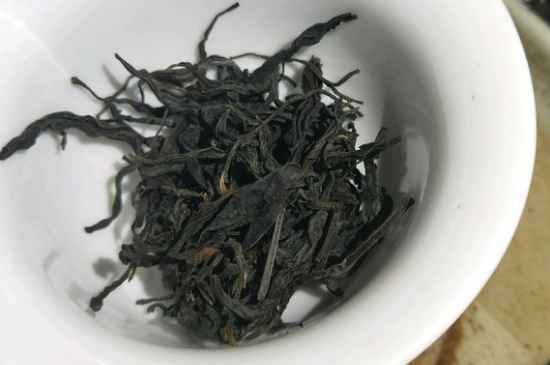 正山小種適合女人喝嗎，女人經(jīng)常喝正山小種茶好嗎