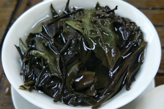 福鼎白茶貢眉和壽眉的區(qū)別，壽眉與貢眉有什么區(qū)別