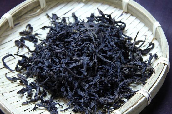 母樹大紅袍給誰喝了，為什么母樹大紅袍叫三棵六株？