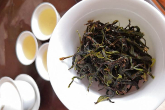 什么茶葉喝起來超級香，什么茶泡出來滿屋濃香?