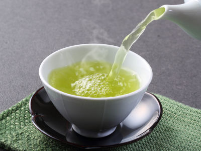 紅茶和綠茶的區(qū)別，常喝紅茶好還是綠茶好？