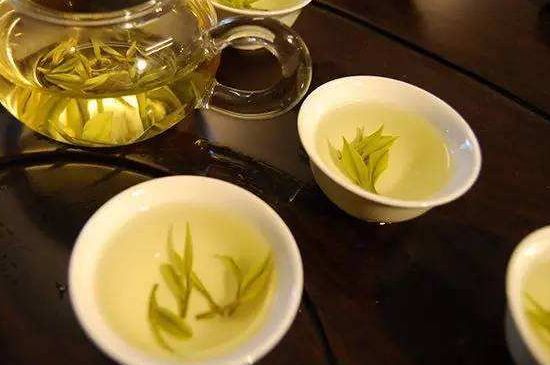 黃茶不適合哪些人喝，黃茶的功效與作用禁忌