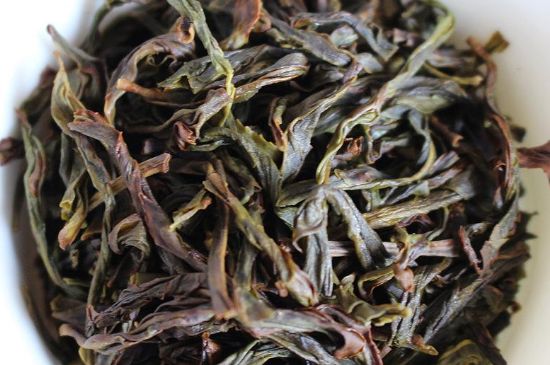 蜜蘭香和鴨屎香區(qū)別，鳳凰單樅鴨屎香vs蜜蘭香圖片對比