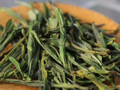 霍山黃芽什么時(shí)候喝最好，霍山黃芽適合什么季節(jié)喝