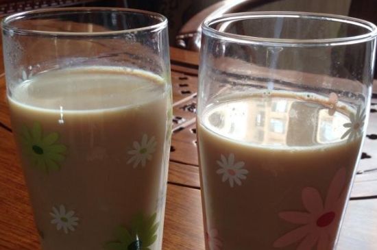 紅茶加奶的危害，紅茶加牛奶有副作用嗎