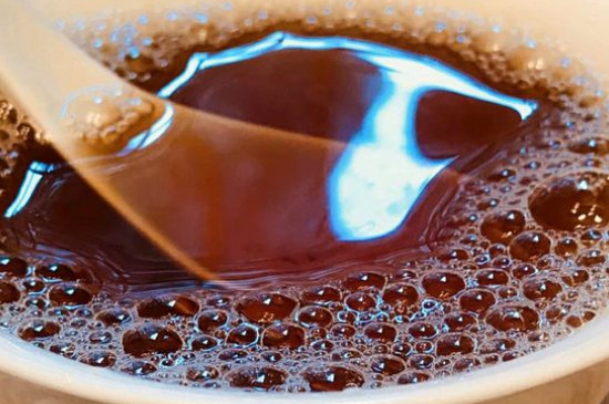 大紅袍煙熏味是好茶嗎，能不能喝對人體有壞處嗎