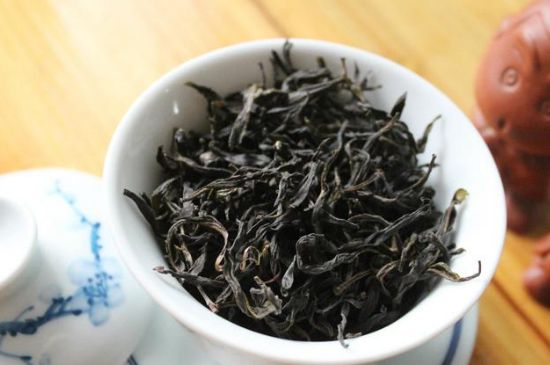 鋸朵仔跟鴨屎香哪個(gè)貴，鋸朵子和鴨屎香哪個(gè)好喝？