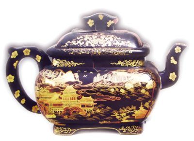 宜興窯紫砂黑漆描金彩繪方壺 清雍正